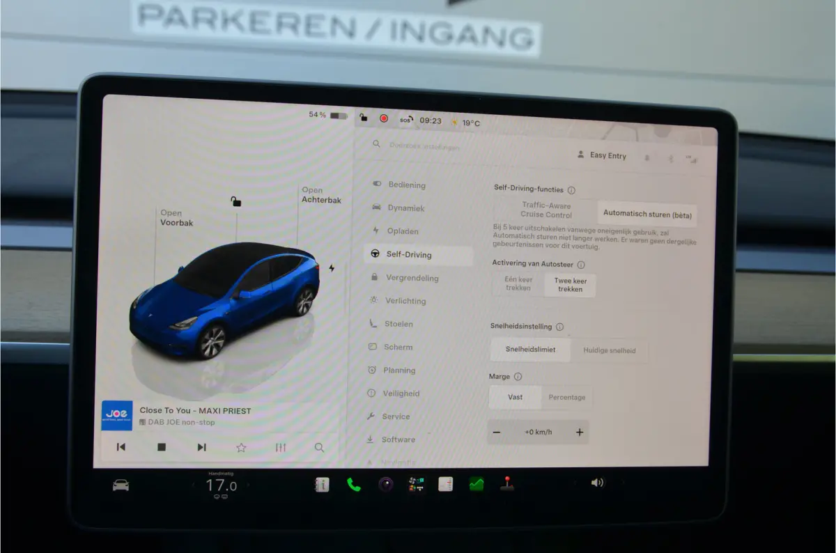 Long Range AWD 75 kWh Trekhaak (1.600kg), AutoPilot3.0 Ryzen