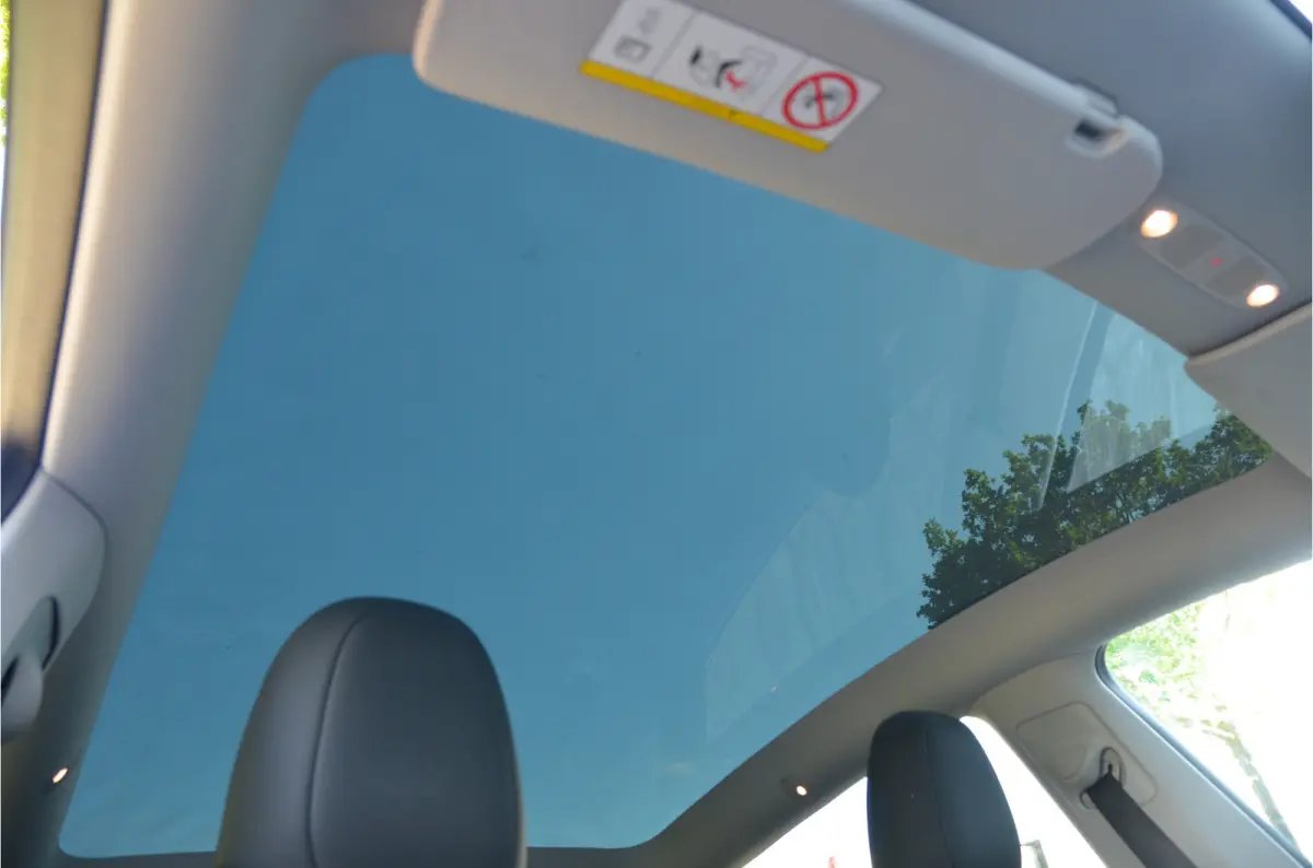 Long Range AWD 75 kWh Trekhaak (1.600kg), AutoPilot3.0 Ryzen