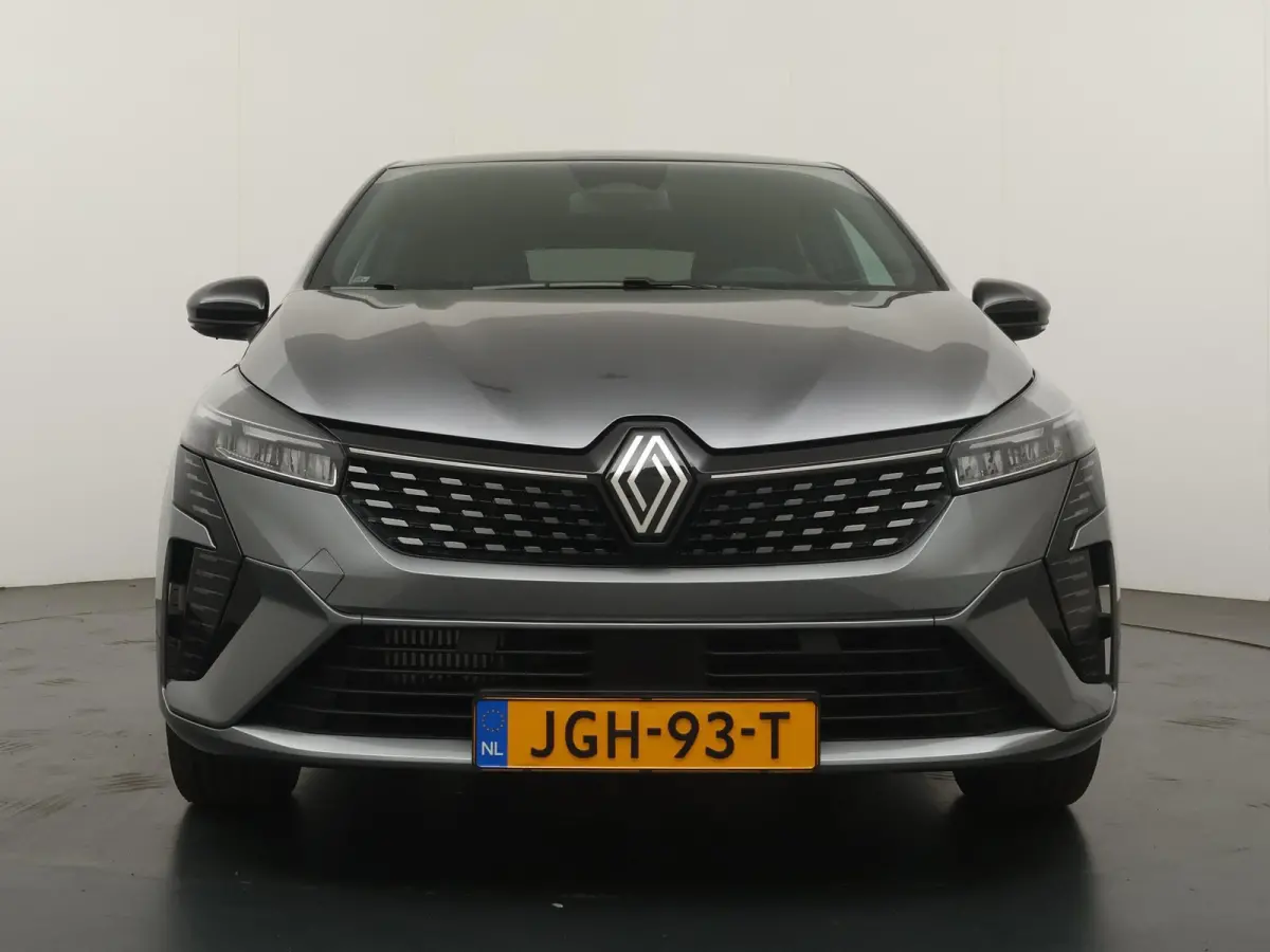 techno TCe 90 | Stoel- & Stuurverw. | 17"' velgen | Parkeercamera |