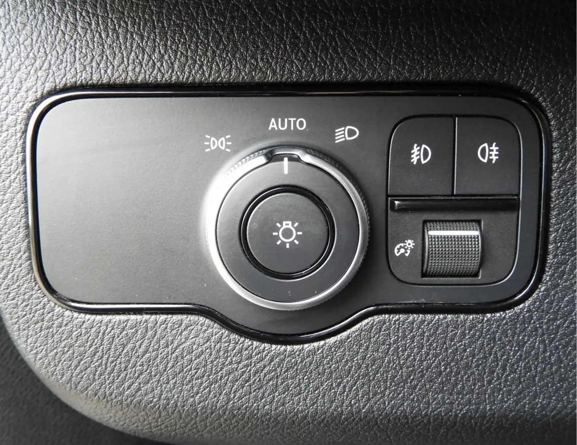 317 1.9 CDI L2H2 RWD AUT | 3.5t TREKHAAK | LED | CRUISE | CAMERA | MBUX