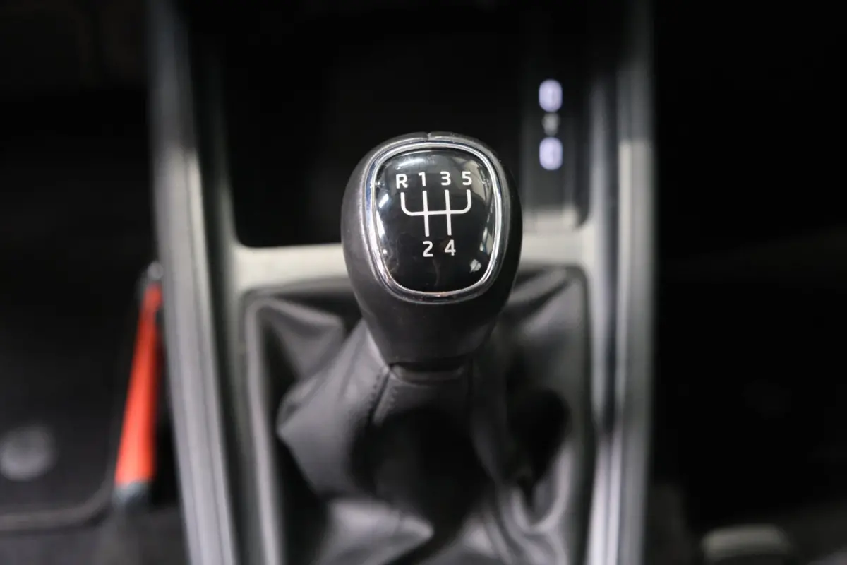 1.0 TSI Active - N.A.P. Airco, Cruise.