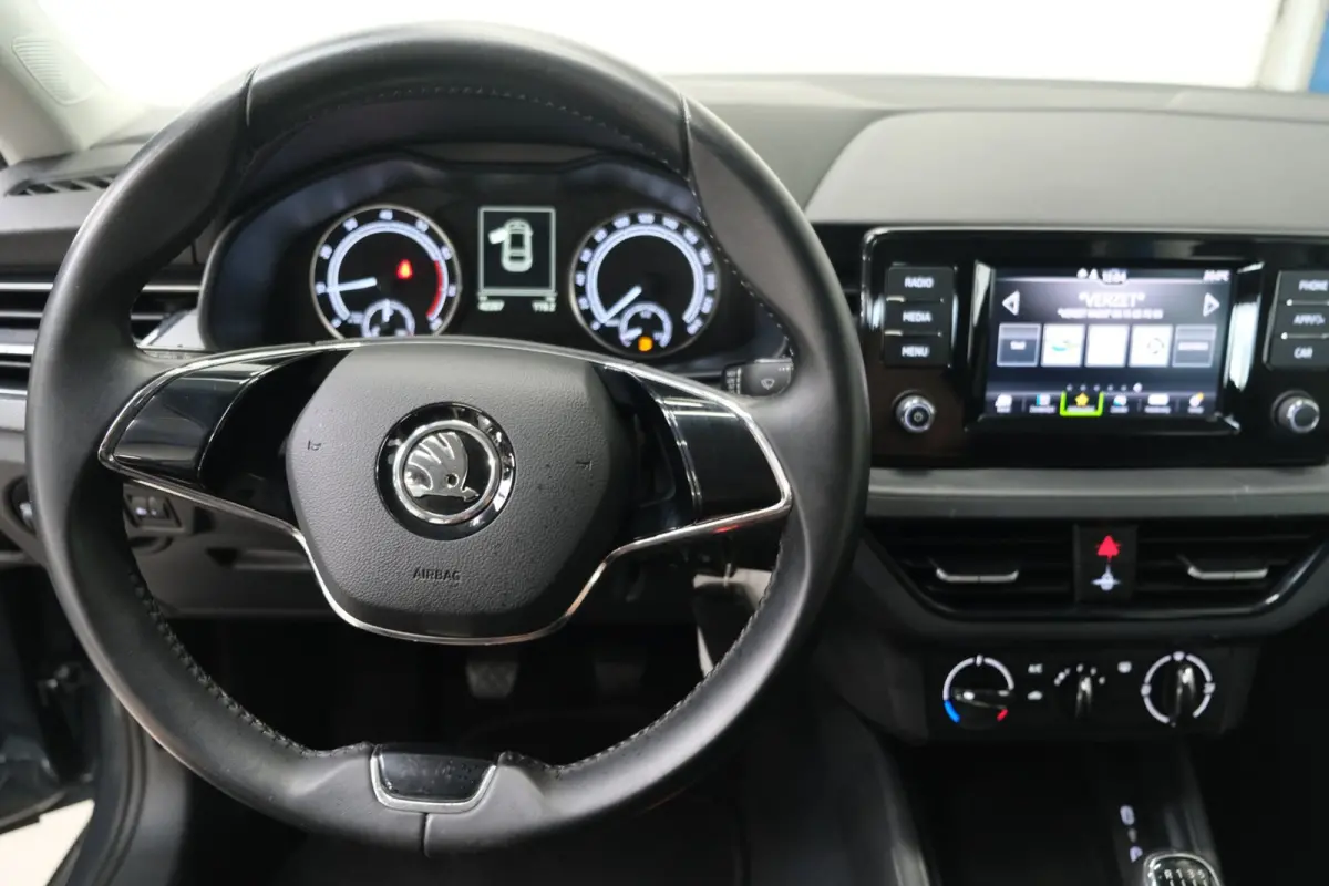 1.0 TSI Active - N.A.P. Airco, Cruise.