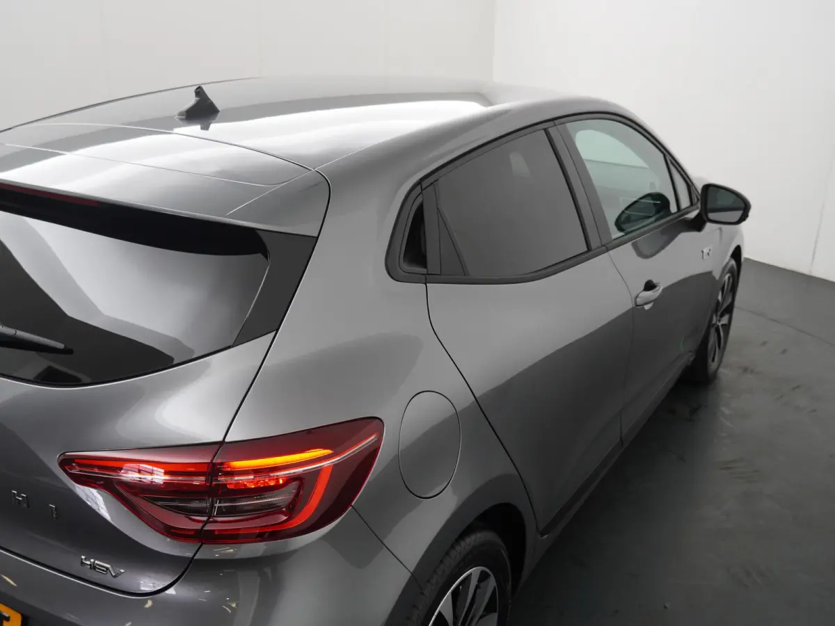 1.6 HEV Intense | Parkeercamera | Apple Carplay/Android Auto | Climate Control |