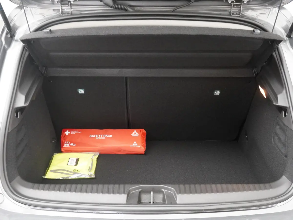 1.6 HEV Intense | Parkeercamera | Apple Carplay/Android Auto | Climate Control |