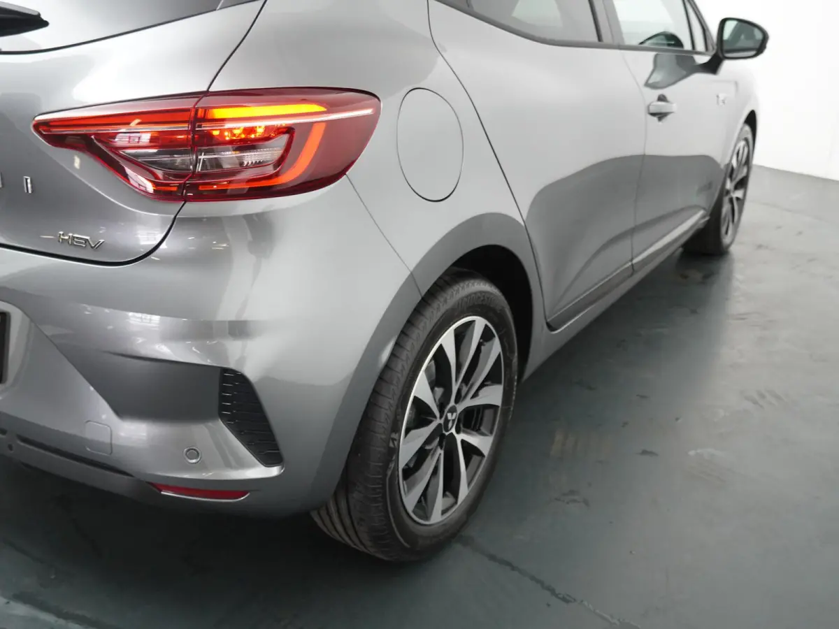 1.6 HEV Intense | Parkeercamera | Apple Carplay/Android Auto | Climate Control |