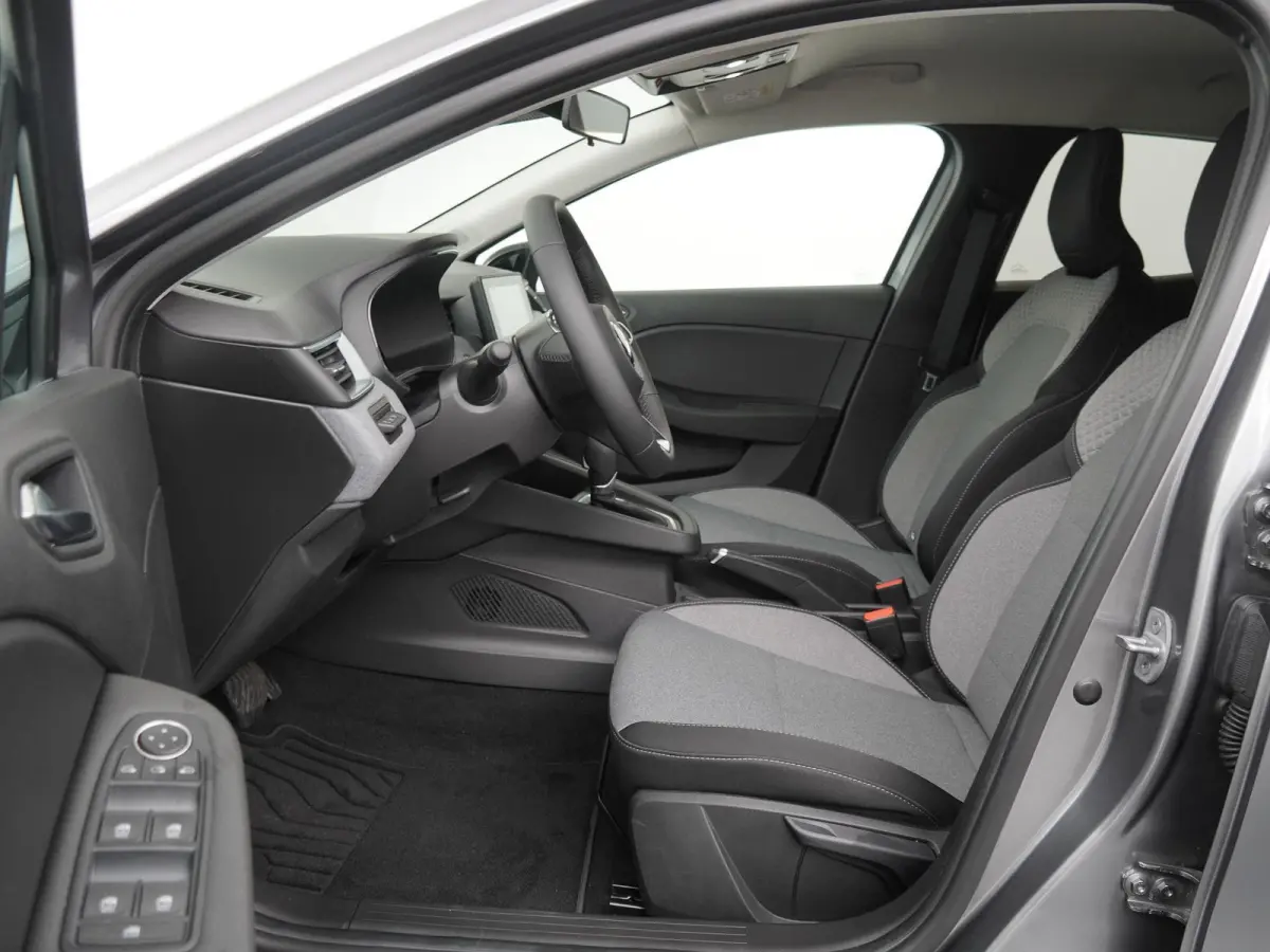 1.6 HEV Intense | Parkeercamera | Apple Carplay/Android Auto | Climate Control |