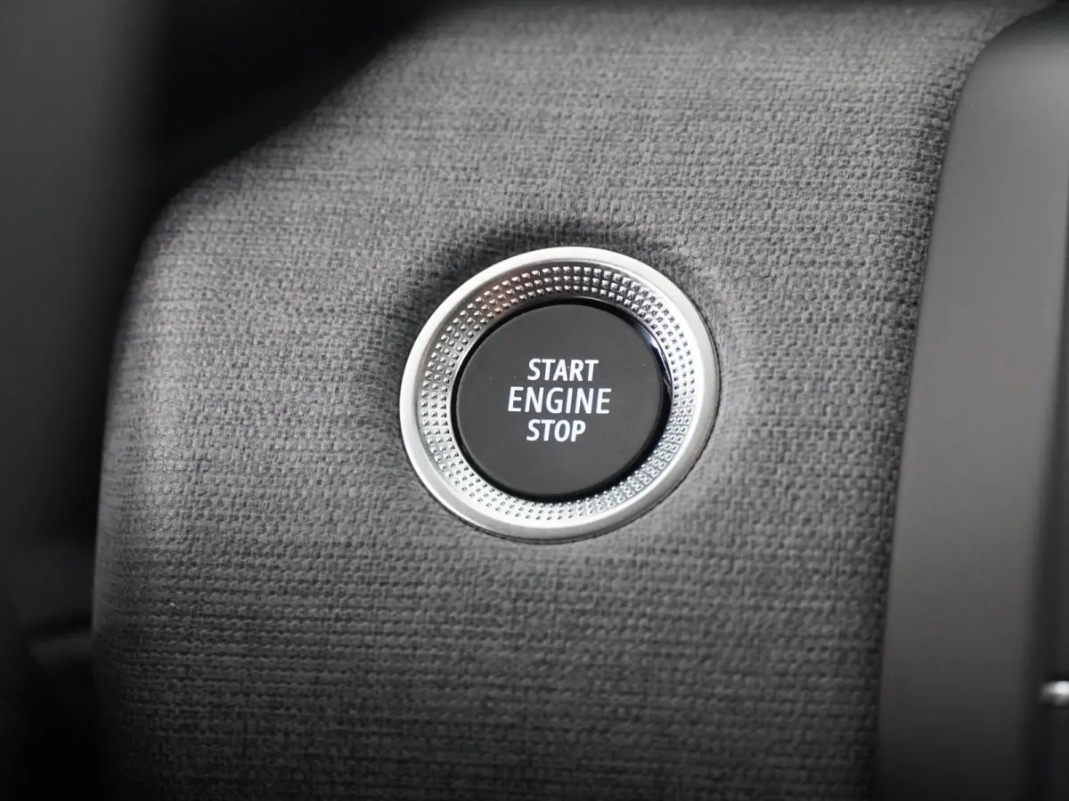 1.6 HEV Intense | Parkeercamera | Apple Carplay/Android Auto | Climate Control |