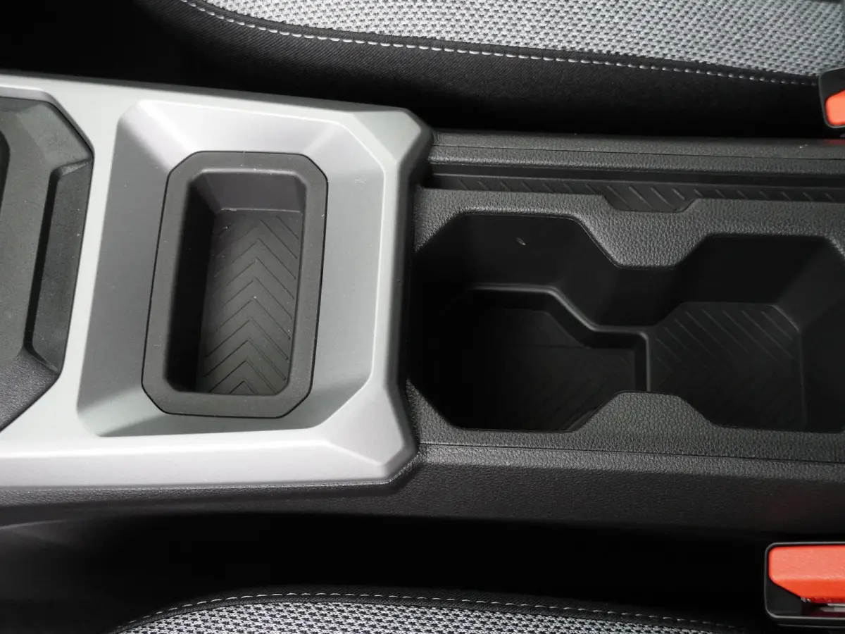 limited edition hybrid 155 | Adapt. Cruise | 360 Camera | Stoel-, Stuur- & Voorruitverw. |