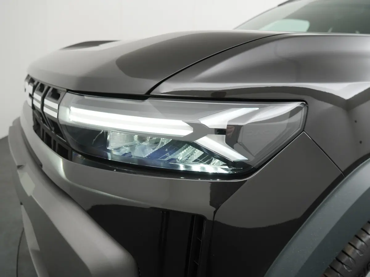 limited edition hybrid 155 | Adapt. Cruise | 360 Camera | Stoel-, Stuur- & Voorruitverw. |