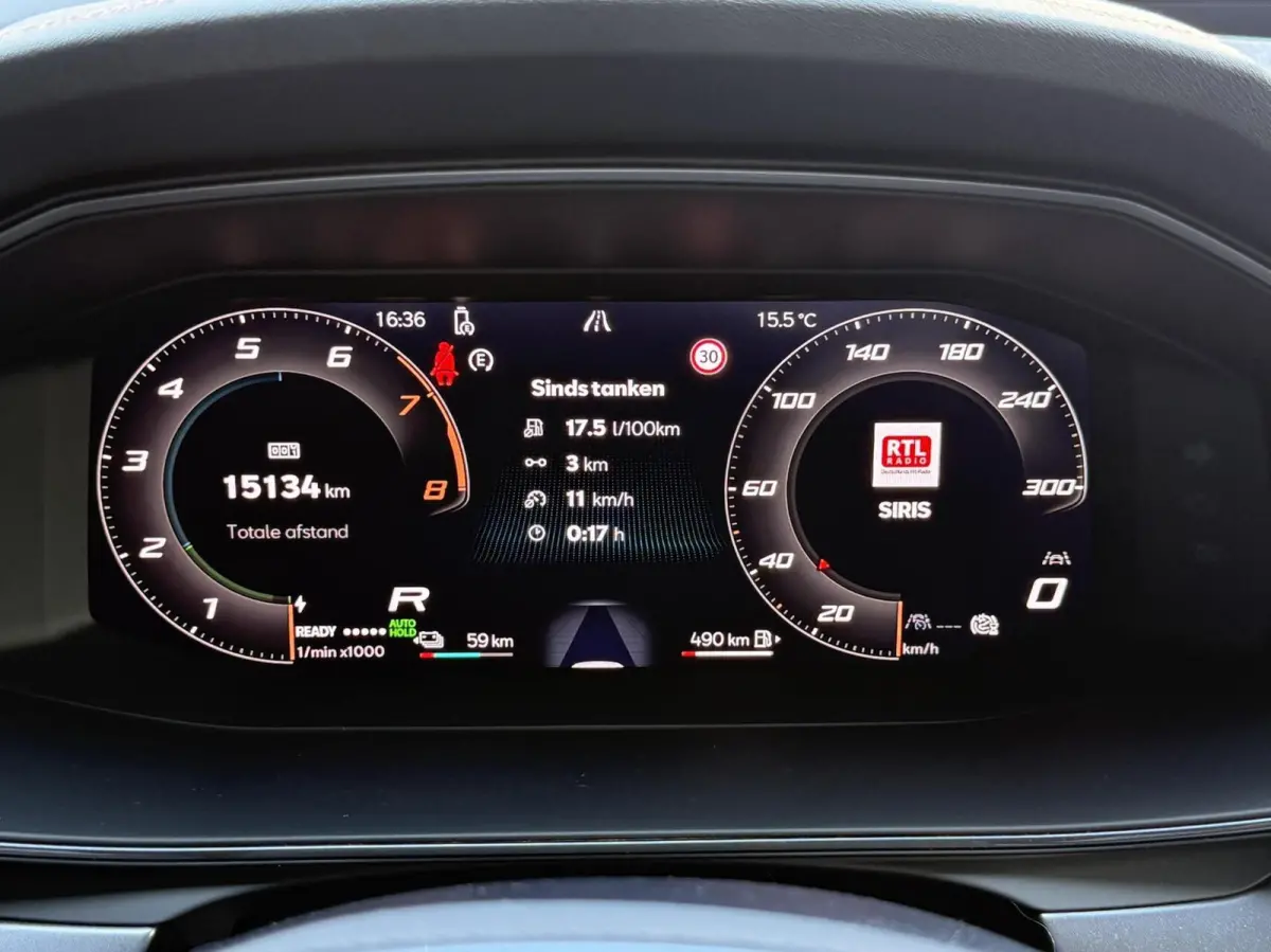 1.5 TSI e-Hybrid VZ Performance Pano|360|Sennh