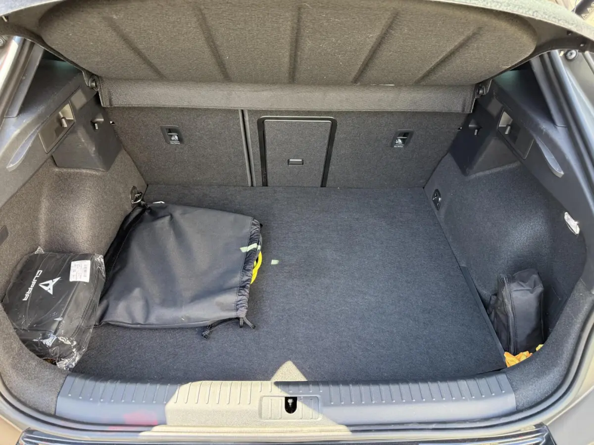 1.5 TSI e-Hybrid VZ Performance Pano|360|Sennh