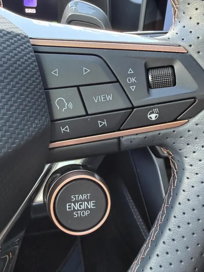 1.5 TSI e-Hybrid VZ Performance Pano|360|Sennh