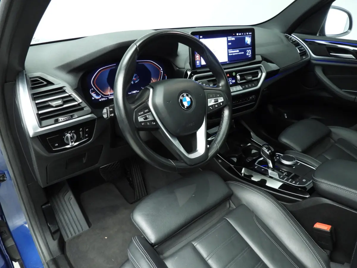 xDrive20i | Laserlicht | Leder | HUD | Panoramadak | Sportstoelen | Stoelverwarming | DAB | Hifi speakers | Alu 19 inch