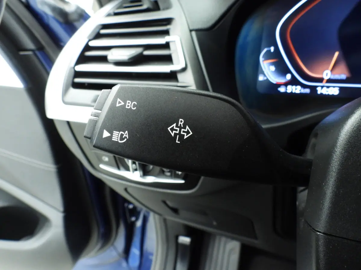 xDrive20i | Laserlicht | Leder | HUD | Panoramadak | Sportstoelen | Stoelverwarming | DAB | Hifi speakers | Alu 19 inch