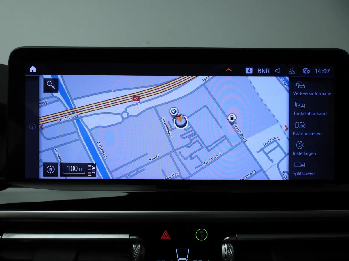 xDrive20i | Laserlicht | Leder | HUD | Panoramadak | Sportstoelen | Stoelverwarming | DAB | Hifi speakers | Alu 19 inch