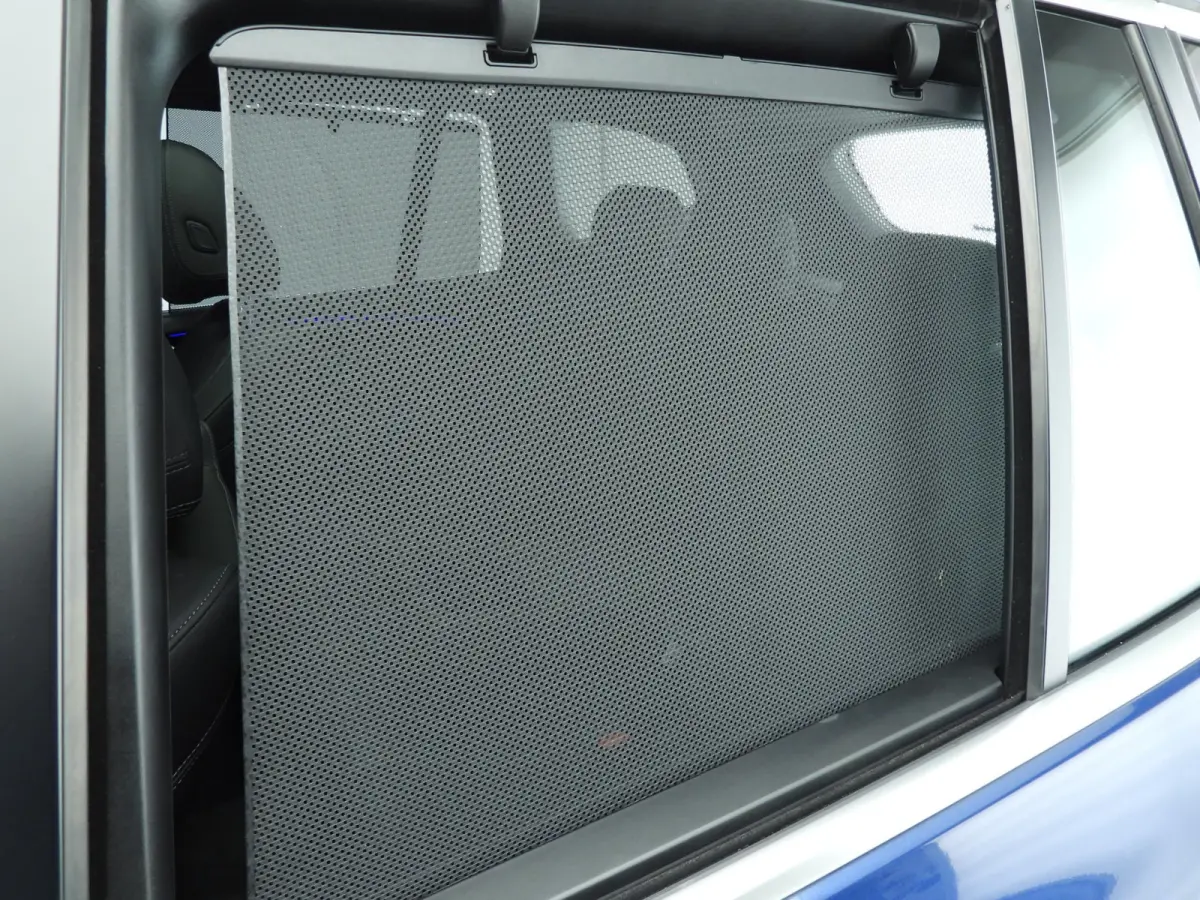 xDrive20i | Laserlicht | Leder | HUD | Panoramadak | Sportstoelen | Stoelverwarming | DAB | Hifi speakers | Alu 19 inch
