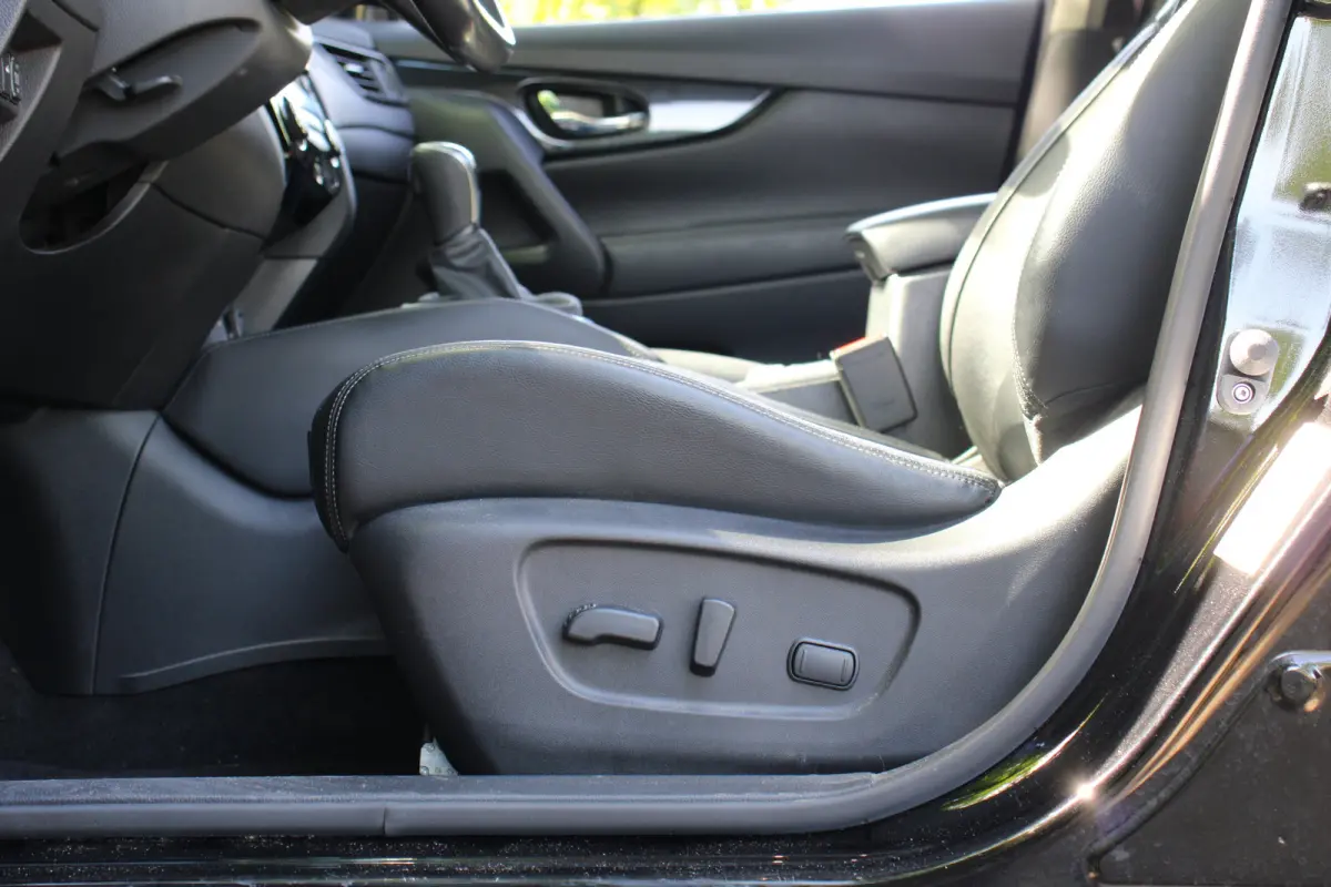 1.3 DIG-T Tekna | NL-AUTO! | 1E EIGENAAR! | STOELVERWARMING V+A | 360° CAMERA | DODE HOEK | LANE ASSIST | CLIMA | LEDER | PANODAK | ELEKTR. STOELEN