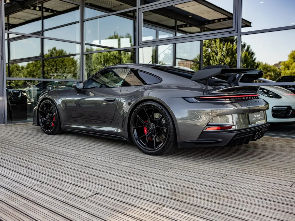 4.0 GT3 | SPORTCHRONO | KUIPSTOELEN | PDLS + | NEUS LIFT | BOSE | SPORTUITLAATSYSTEEM | AGAATGRIJS | NL GELEVERD | VIERWIELBESTURING | PVT PLUS | CLUBSPORT PAKKET |