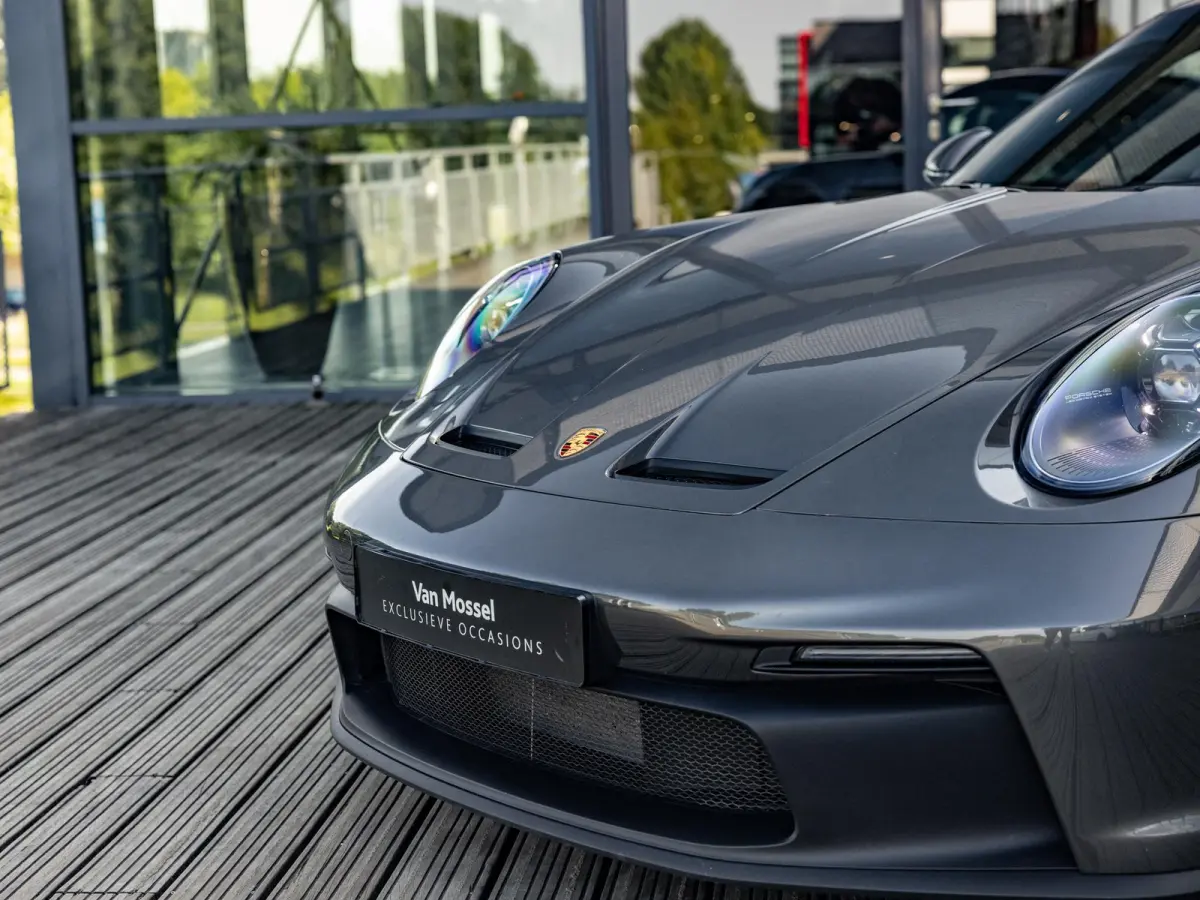4.0 GT3 | SPORTCHRONO | KUIPSTOELEN | PDLS + | NEUS LIFT | BOSE | SPORTUITLAATSYSTEEM | AGAATGRIJS | NL GELEVERD | VIERWIELBESTURING | PVT PLUS | CLUBSPORT PAKKET |