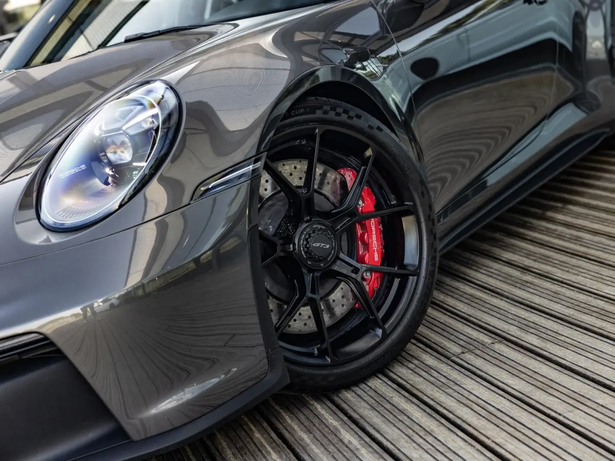 4.0 GT3 | SPORTCHRONO | KUIPSTOELEN | PDLS + | NEUS LIFT | BOSE | SPORTUITLAATSYSTEEM | AGAATGRIJS | NL GELEVERD | VIERWIELBESTURING | PVT PLUS | CLUBSPORT PAKKET |