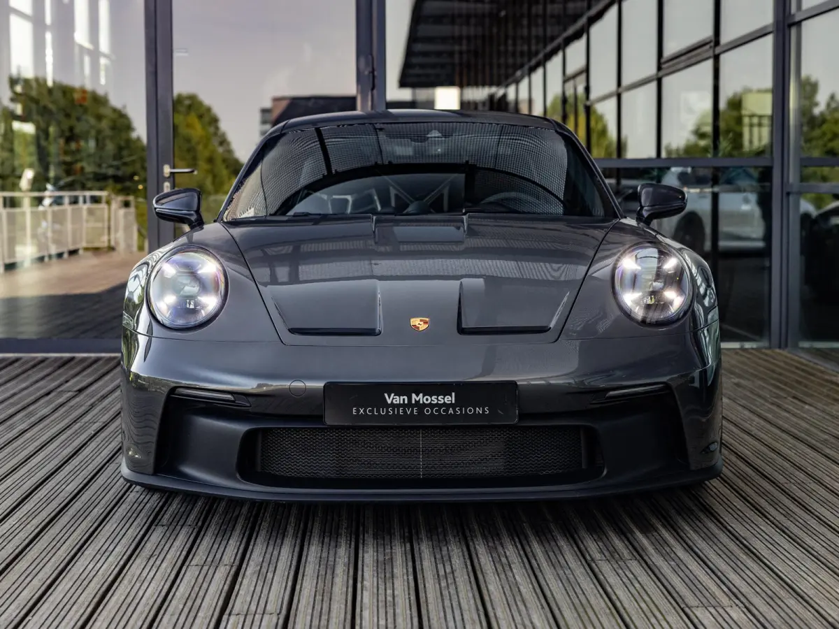 4.0 GT3 | SPORTCHRONO | KUIPSTOELEN | PDLS + | NEUS LIFT | BOSE | SPORTUITLAATSYSTEEM | AGAATGRIJS | NL GELEVERD | VIERWIELBESTURING | PVT PLUS | CLUBSPORT PAKKET |
