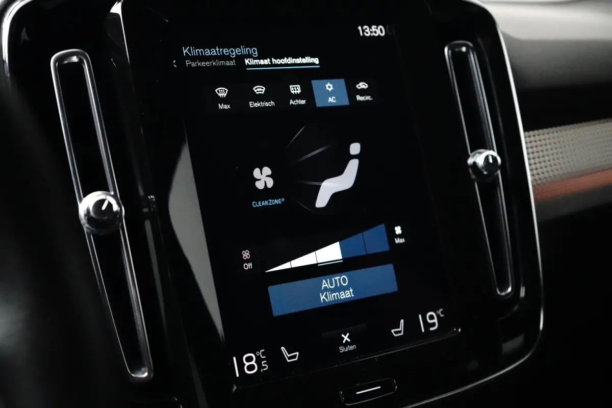 1.5 T5 R-Design 262pk | Stoelverwarming | Camera | Harmand & Kardon | Apple Carplay