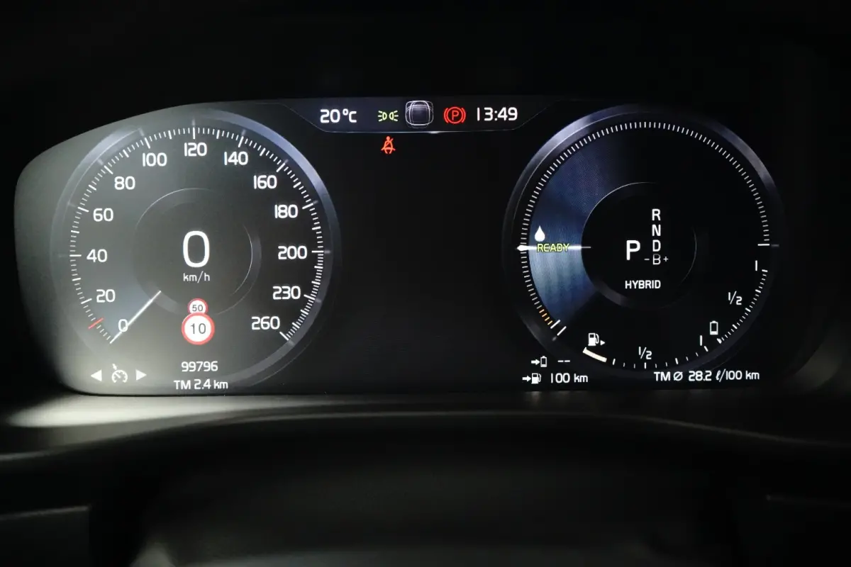 1.5 T5 R-Design 262pk | Stoelverwarming | Camera | Harmand & Kardon | Apple Carplay