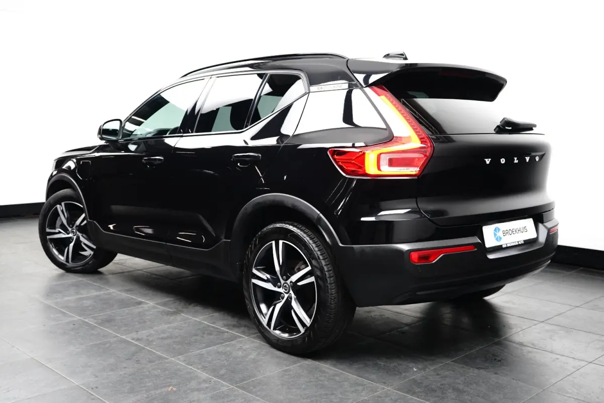 1.5 T5 R-Design 262pk | Stoelverwarming | Camera | Harmand & Kardon | Apple Carplay