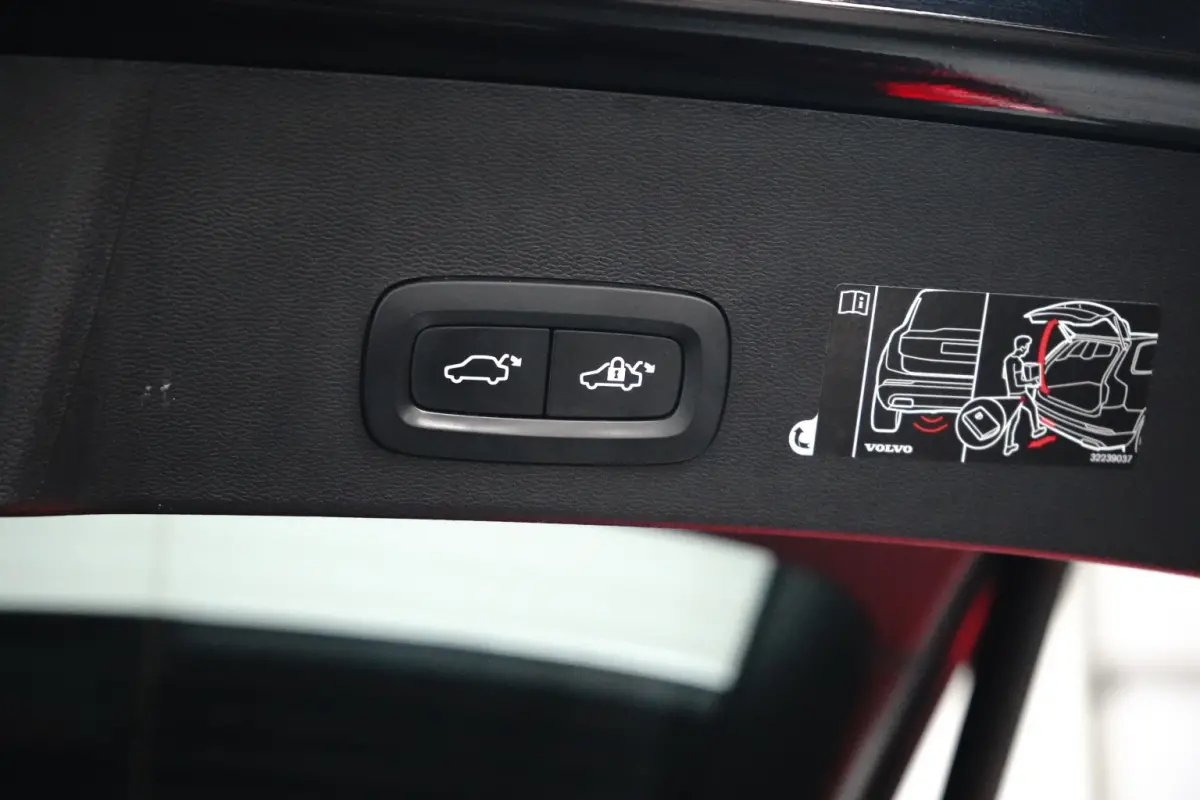 1.5 T5 R-Design 262pk | Stoelverwarming | Camera | Harmand & Kardon | Apple Carplay