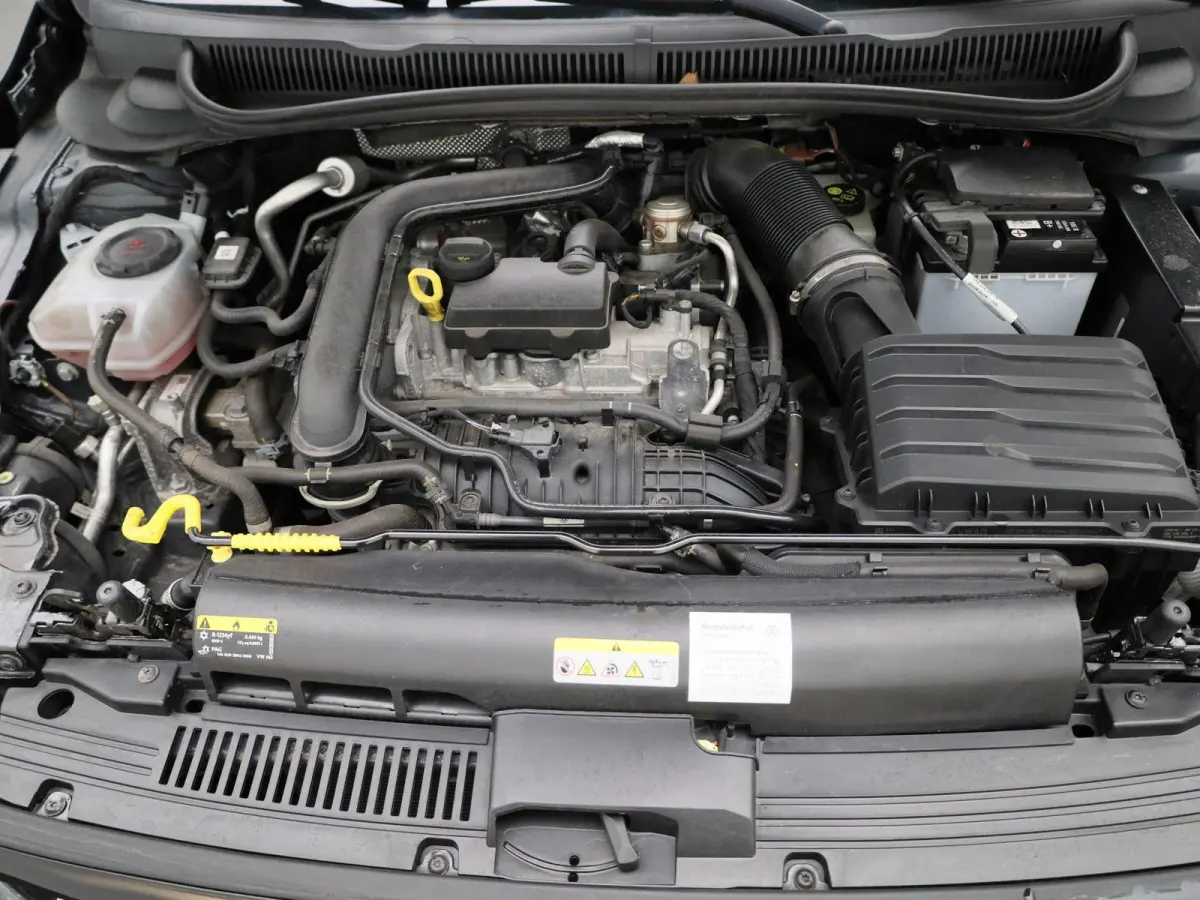 1.0 TSI Comfortline | 95 PK | Airco | Parkeersensoren | Navigatie | Carplay / Android Auto