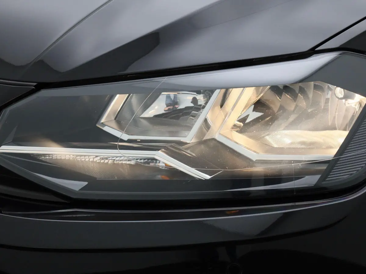 1.0 TSI Comfortline | 95 PK | Airco | Parkeersensoren | Navigatie | Carplay / Android Auto