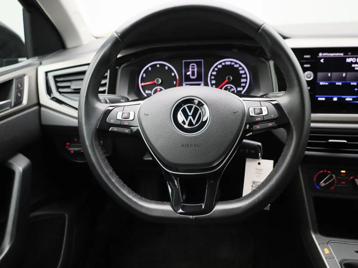 1.0 TSI Comfortline | 95 PK | Airco | Parkeersensoren | Navigatie | Carplay / Android Auto