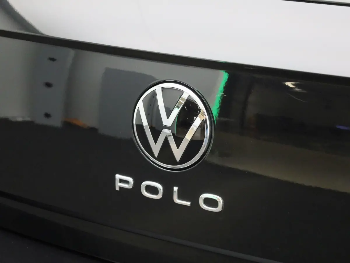 1.0 TSI Comfortline | 95 PK | Airco | Parkeersensoren | Navigatie | Carplay / Android Auto