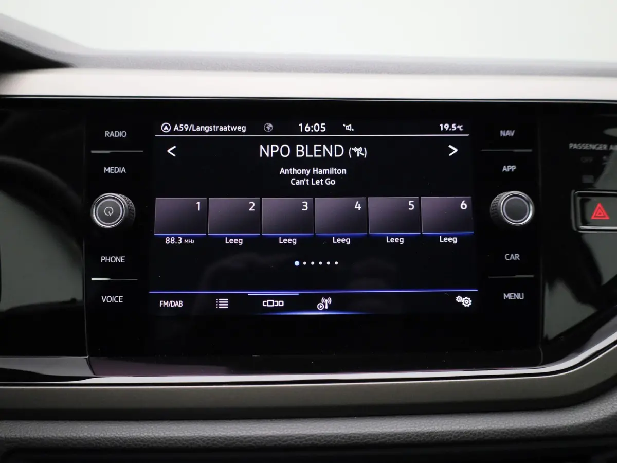 1.0 TSI Comfortline | 95 PK | Airco | Parkeersensoren | Navigatie | Carplay / Android Auto
