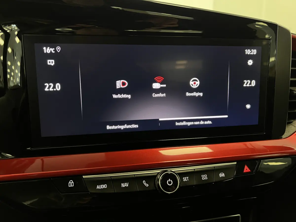 1.2 Turbo 101PK GS-LINE / NAVI / CAMERA /