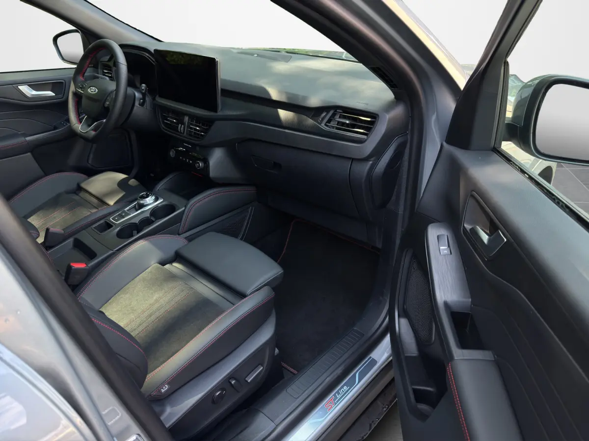2.5 PHEV ST-Line X 243pk | Incl. 8 jaar/160.000km Garantie | Pano | Elektr. Trekhaak | Matrix LED | Winter Pack |