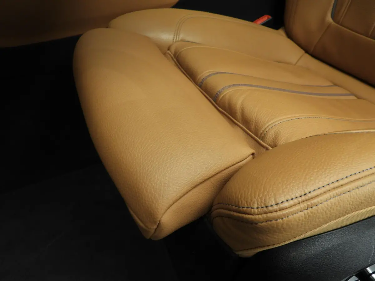 520i | LED | Leder | Navigatie | Comfortzetels | Stoelverwarming | DAB | Hifi speakers | Alu 18 inch