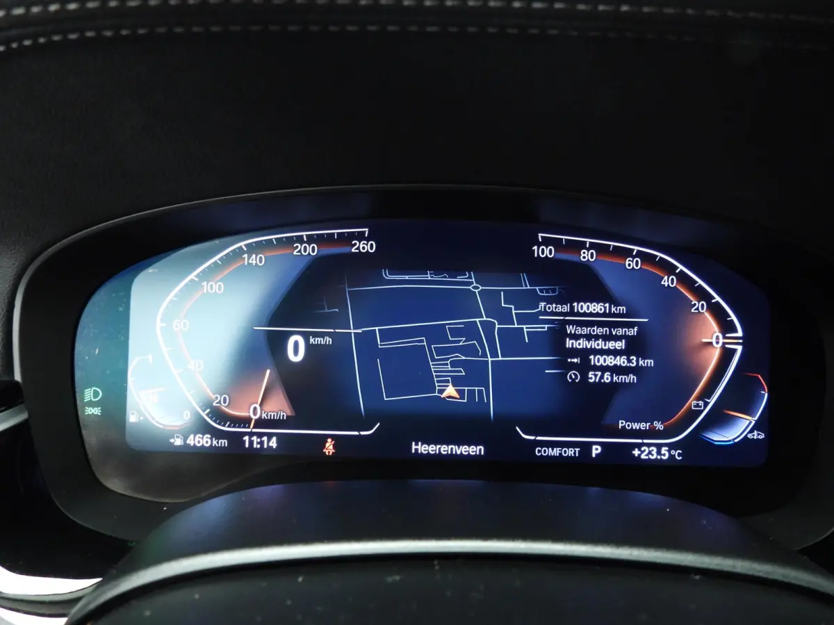 520i | LED | Leder | Navigatie | Comfortzetels | Stoelverwarming | DAB | Hifi speakers | Alu 18 inch