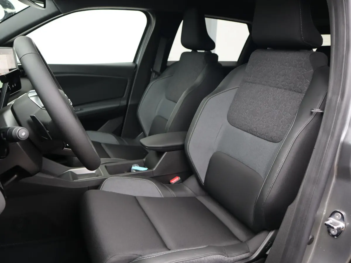 ADVANCE 52 kWh | Stoel en Stuurverwarming | Adaptieve Cruise Controle |