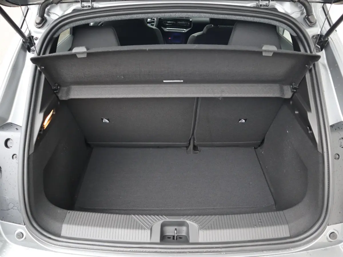 ADVANCE 52 kWh | Stoel en Stuurverwarming | Adaptieve Cruise Controle |