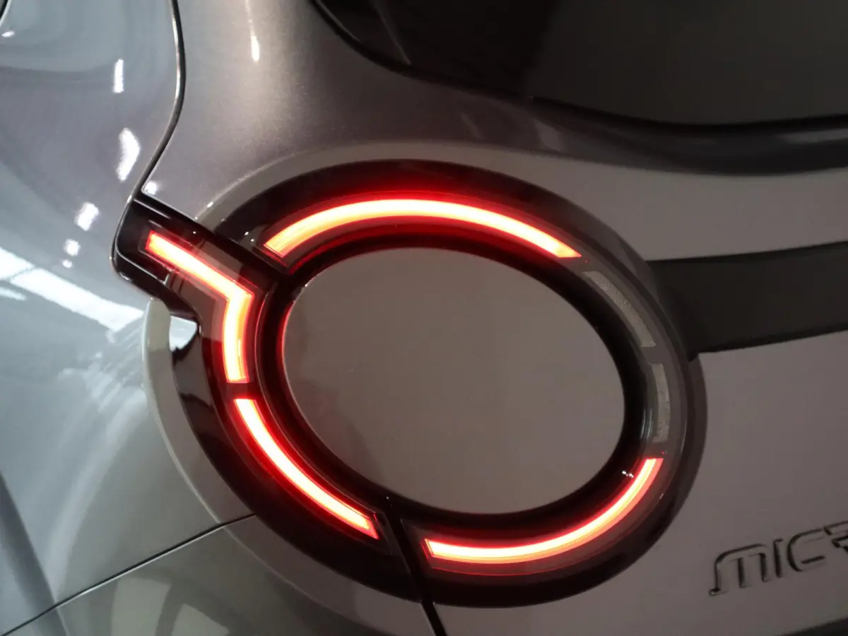 ADVANCE 52 kWh | Stoel en Stuurverwarming | Adaptieve Cruise Controle |