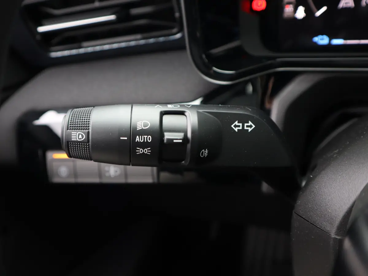 ADVANCE 52 kWh | Stoel en Stuurverwarming | Adaptieve Cruise Controle |