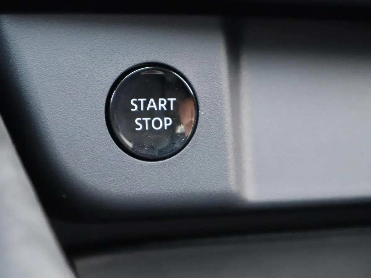 1.5 e-Power Tekna Plus | Lederen Bekl. |  Panoramadak | BOSE Audio | Head-Up |