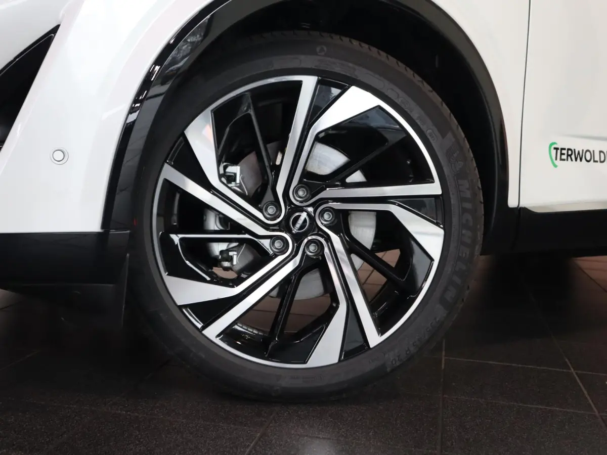 1.5 e-Power Tekna Plus | Lederen Bekl. |  Panoramadak | BOSE Audio | Head-Up |