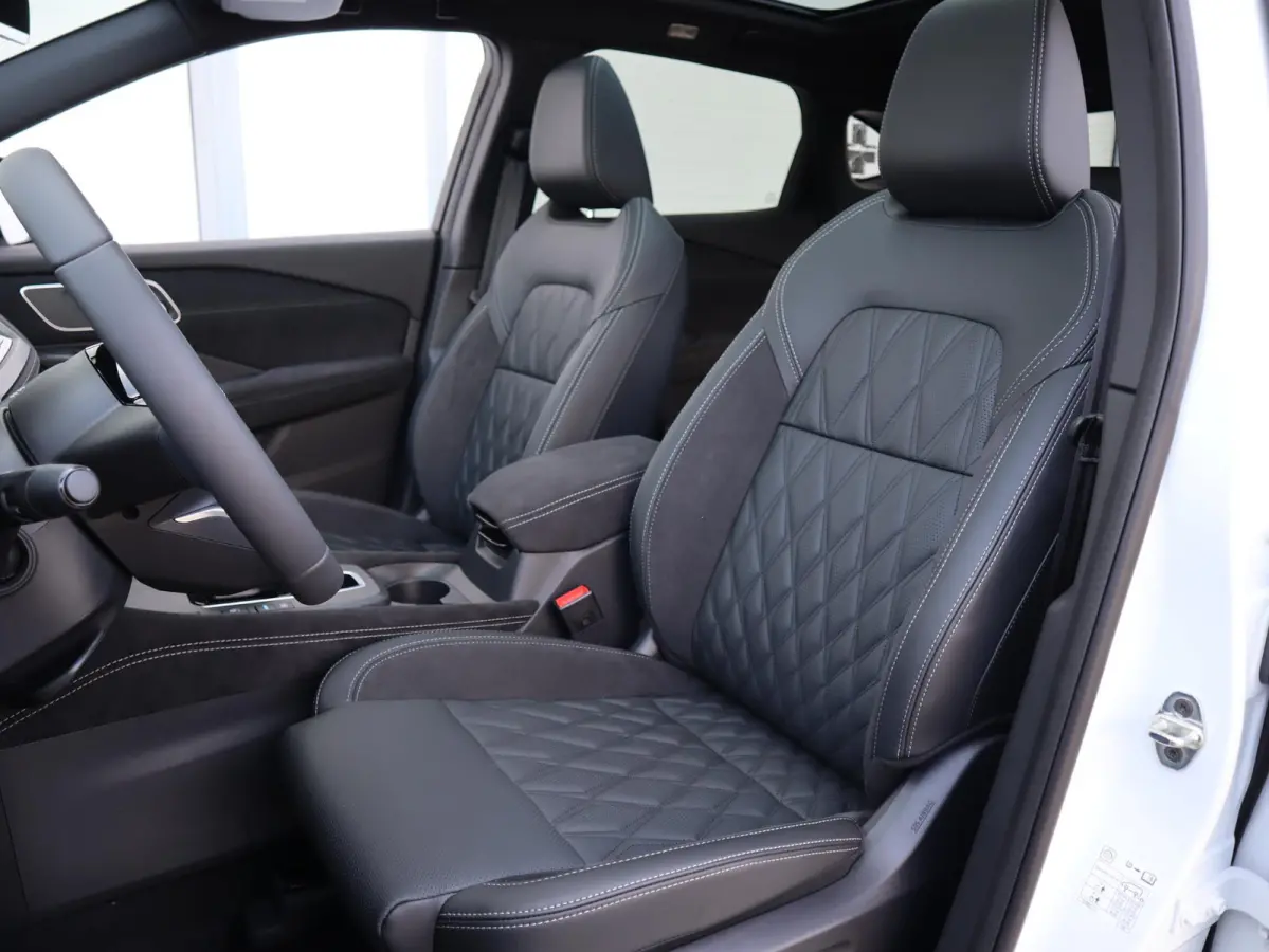 1.5 e-Power Tekna Plus | Lederen Bekl. |  Panoramadak | BOSE Audio | Head-Up |