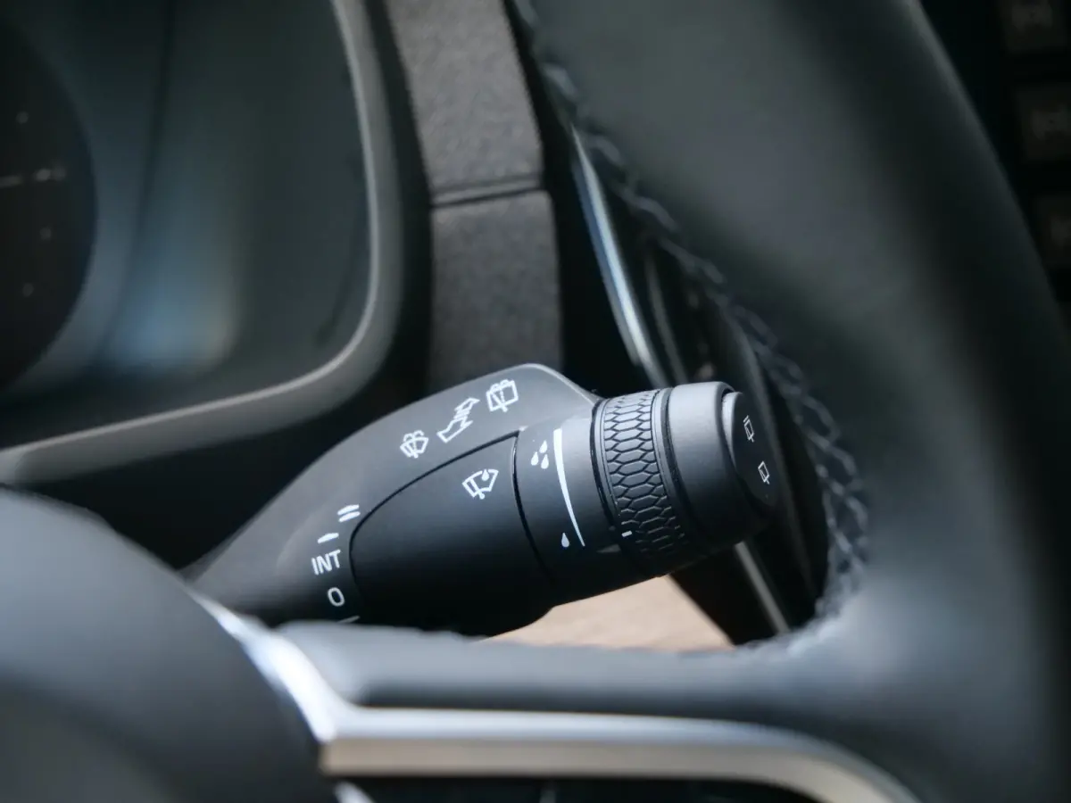 2.0 T8 Plug-in hybrid AWD Plus Dark 455 Pk Automaat Navi / DAB / Camera's / Leer / 7 persoons