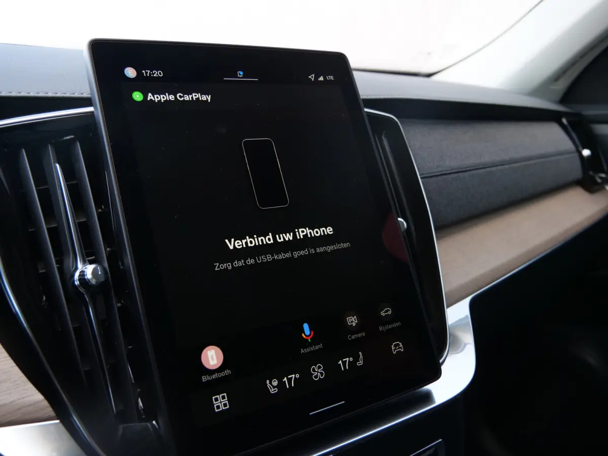 2.0 T8 Plug-in hybrid AWD Plus Dark 455 Pk Automaat Navi / DAB / Camera's / Leer / 7 persoons