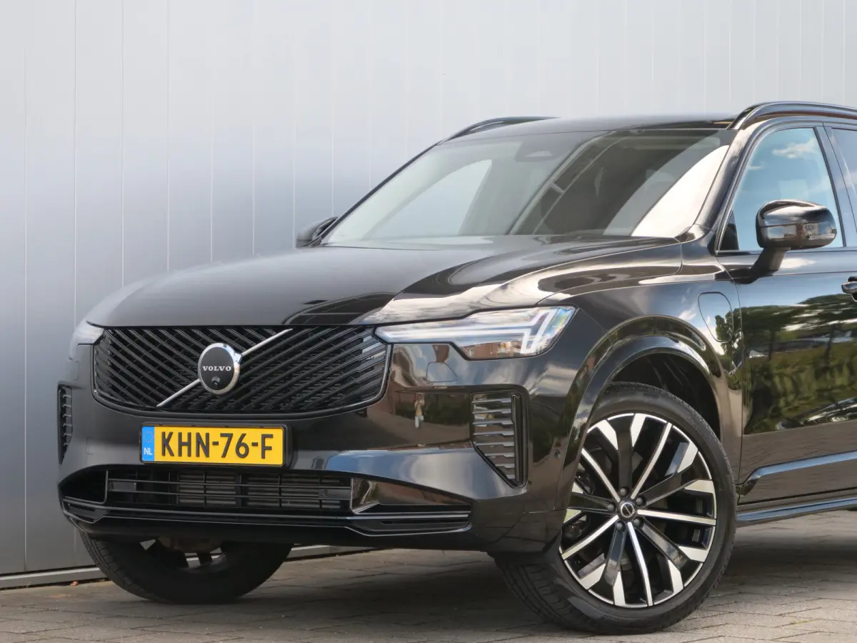 2.0 T8 Plug-in hybrid AWD Plus Dark 455 Pk Automaat Navi / DAB / Camera's / Leer / 7 persoons
