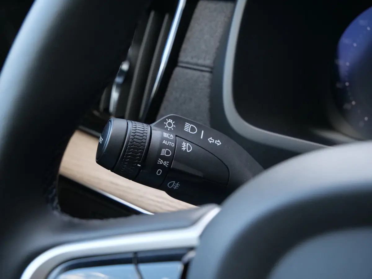 2.0 T8 Plug-in hybrid AWD Plus Dark 455 Pk Automaat Navi / DAB / Camera's / Leer / 7 persoons