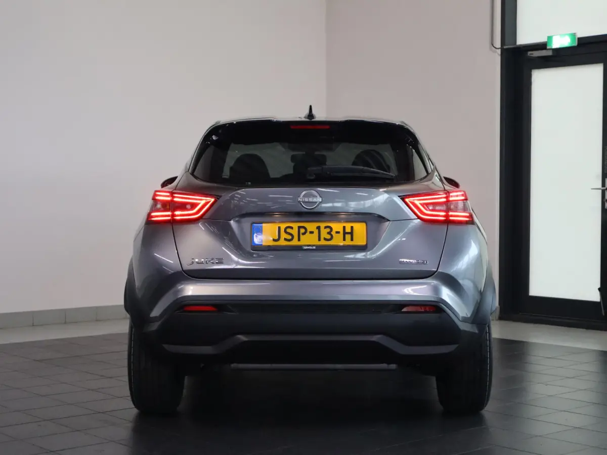 1.6 Hybrid N-Connecta | Navigatie | Parkeercamera | Stoel-, Stuur- & Voorruitverw. |